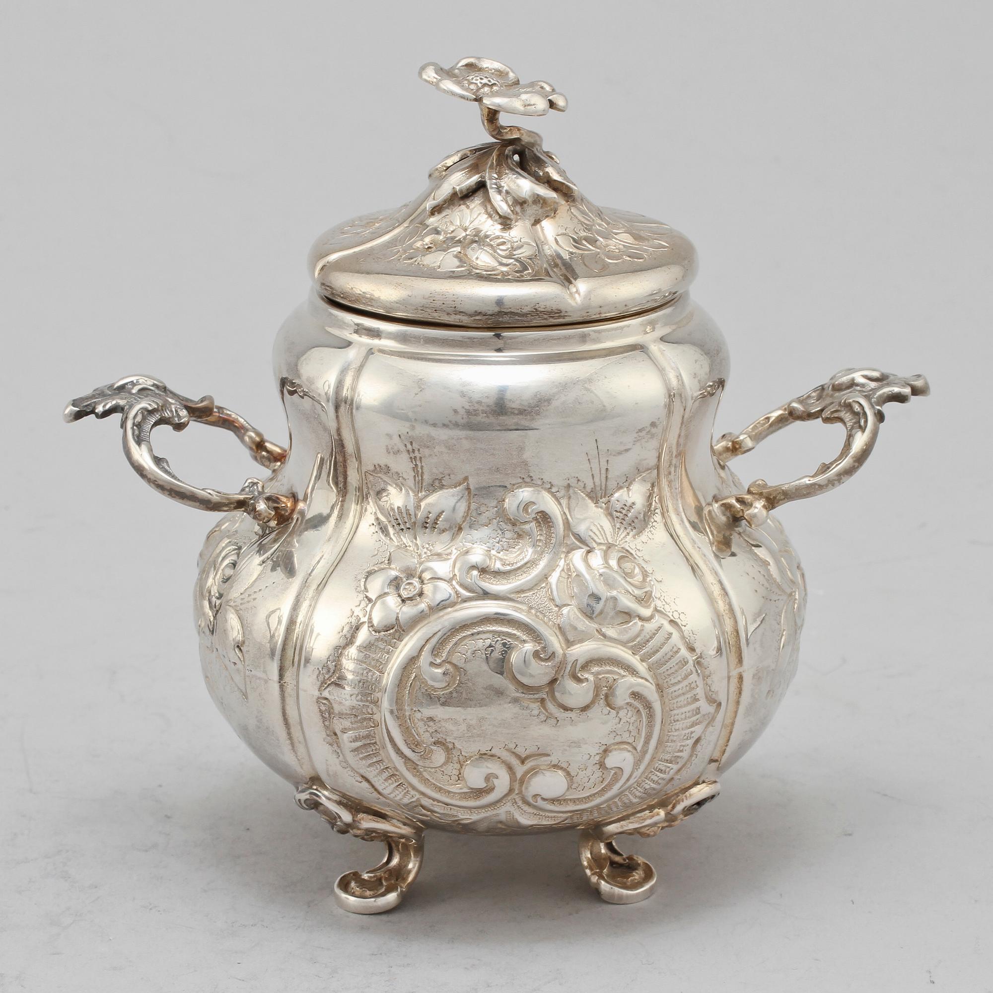 KAFFESERVIS, 3 delar, silver, importstämplat, 1900-tal. Vikt 1 270 g.