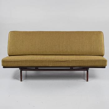 DAGBÄDD, France & Daverkosen, 1900-talets tredje kvartal.