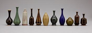 MINIATYRER, 11 st, stengods, John Anderson Höganäs.