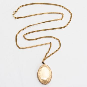 Medaljong med kedja, 14K guld, Finska importstämplar.
