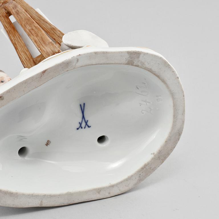 FIGURIN, porslin, Meissen, 1900-talets första hälft.