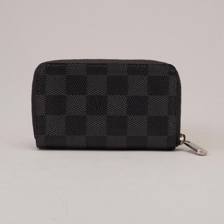 COIN PURSE, "ZIPPY COIN PURSE VERTICAL" Louis Vuitton.