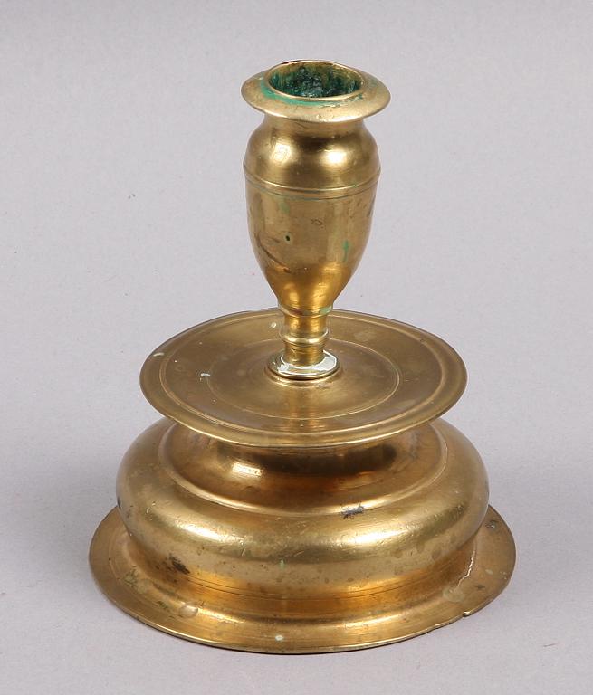 LJUSSTAKE, mässing, barock, 1700-tal.