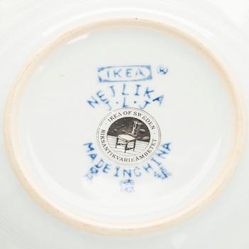 Astiaston osia, 12 osaa, posliinia, "Nejlika", IKEA, IKEA:n 1700-luvun sarjasta.