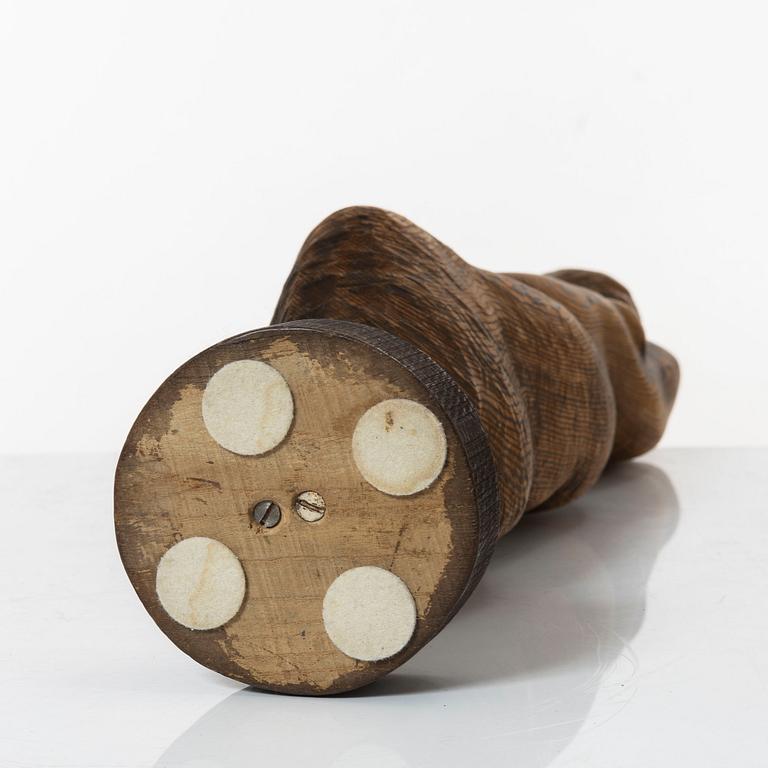 Gunnar Uotila, Stående kvinna.