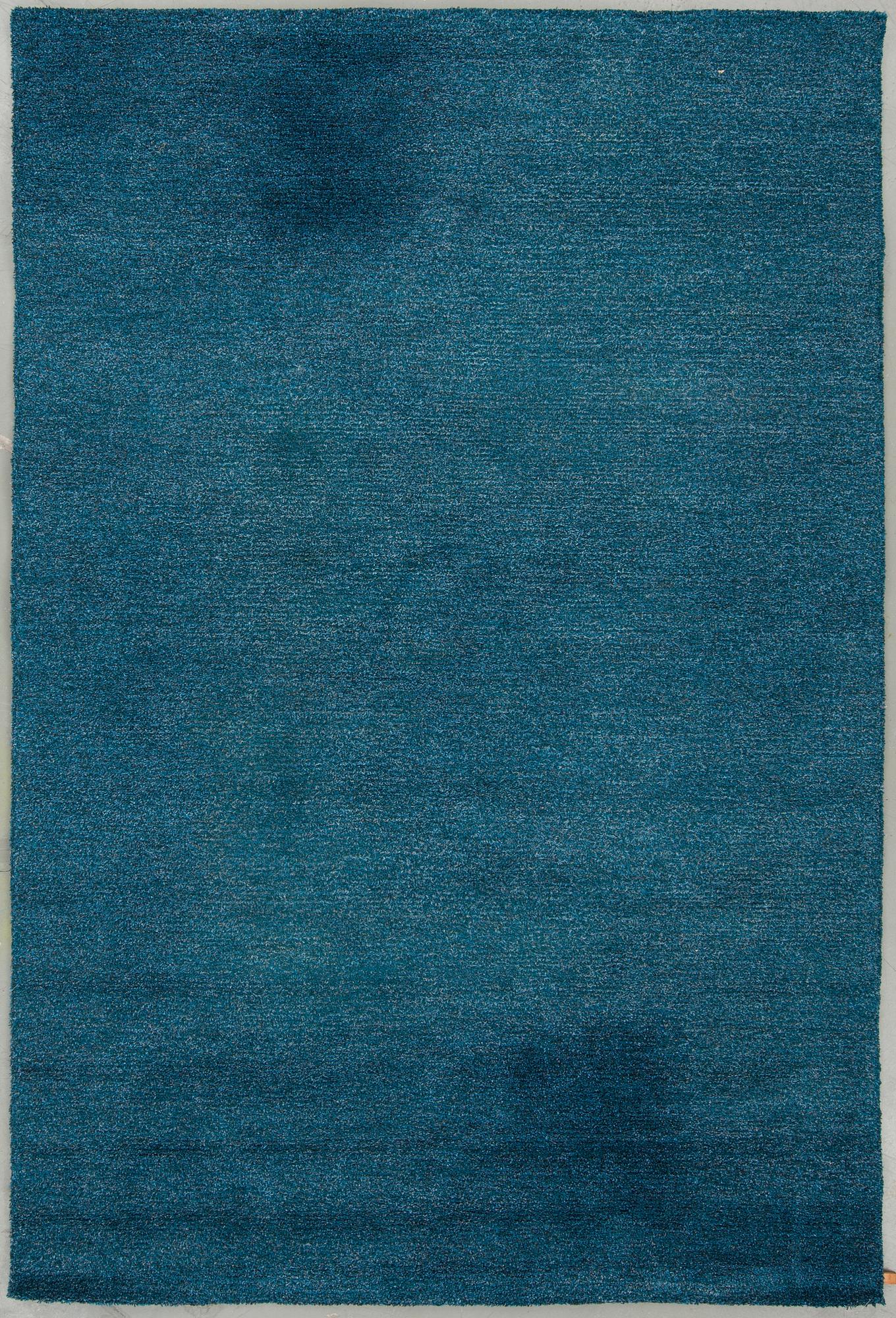 MATTA, "Gry". handtuftad  designad av Gunilla Lagerhem Ullberg, Kasthall. Formgiven 2011.  Ca 300x200 cm.