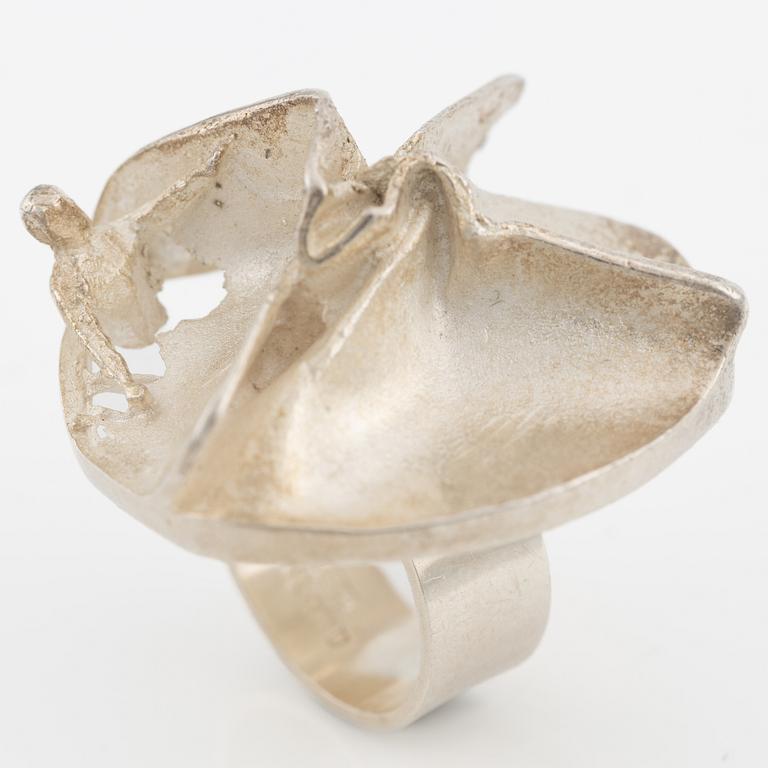 Björn Weckström, ring, silver, "Jaaras dröm". Lapponia 1969.