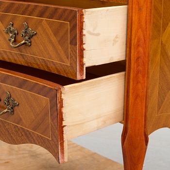 A secondhalf of the 20th century chest of drawers.