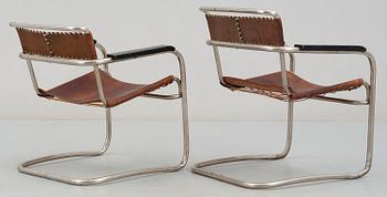 KARMSTOLAR, ett par,  AW Nilsson Barnvagnsfabiken, tillskrivna, Malmö 1930-tal.