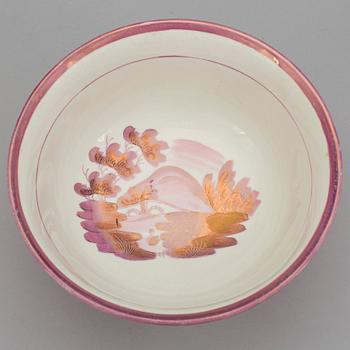 A 19th century porcelain bowl.