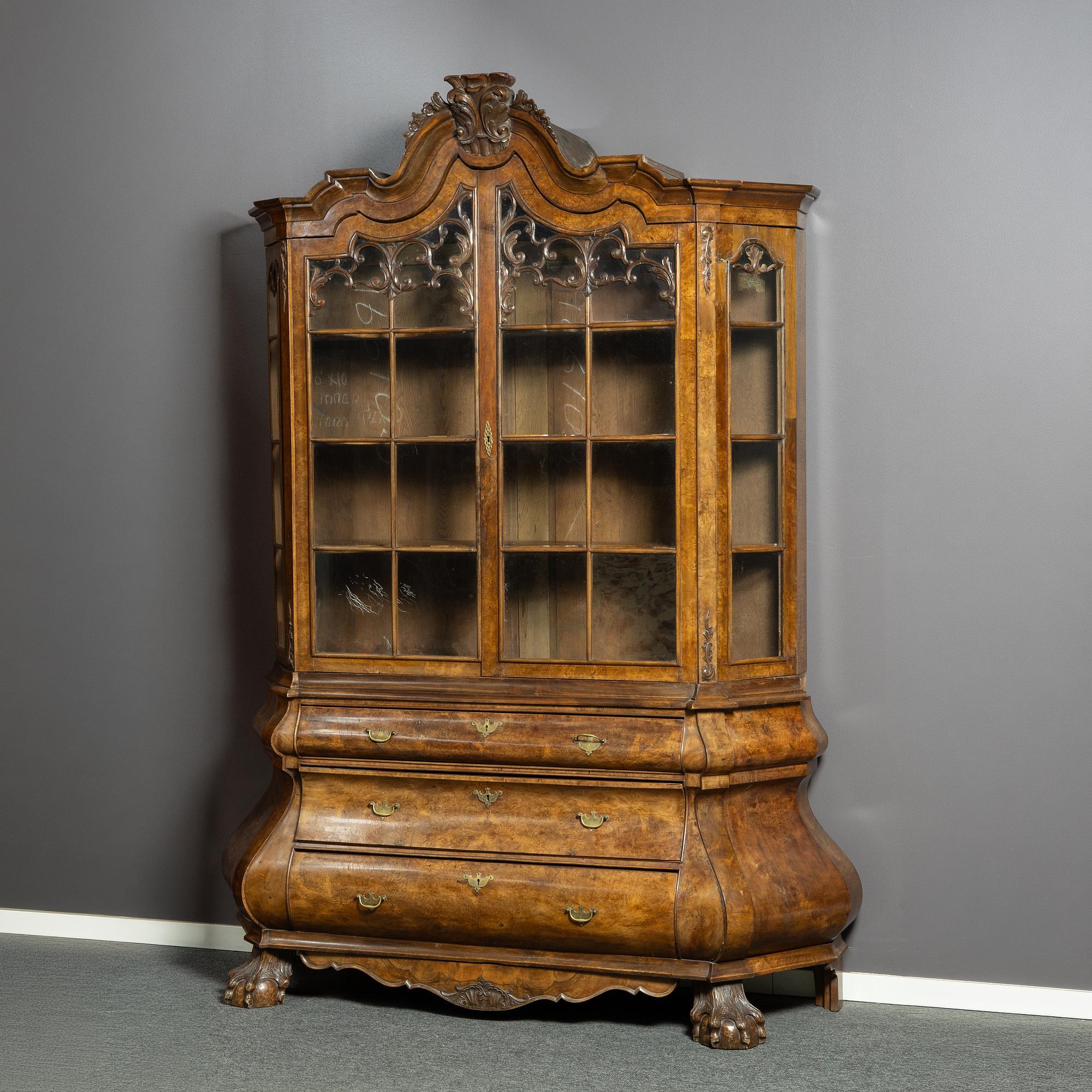 Vitrinskåp, Holland, 1800-tal.