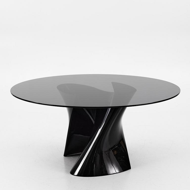 Xavier Lust, matbord, "S Table", MDF Italia.