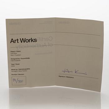 Harri Koskinen, veistos, lasia, signeerattu ja numeroitu, Harri Koskinen, Iittala 2009, 14/100.