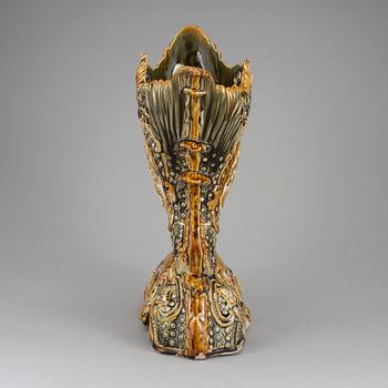 A majolica vase from the late 19th century.