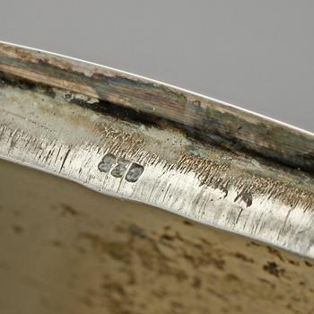 DOSA, silver, 1900-talets första kvartal. Vikt 88 g.