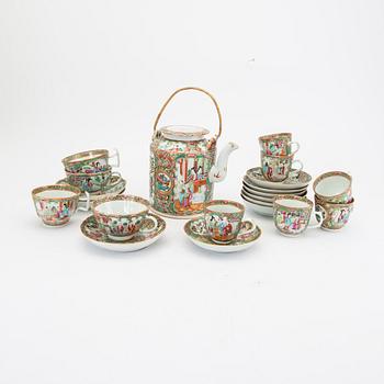 Teservis 11 dlr Kina Kanton sent 1800-tal porslin.