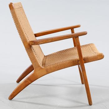 KARMSTOL, "CH-25", Hans J. Wegner, Carl Hansen, Danmark, 1900-talets andra hälft.