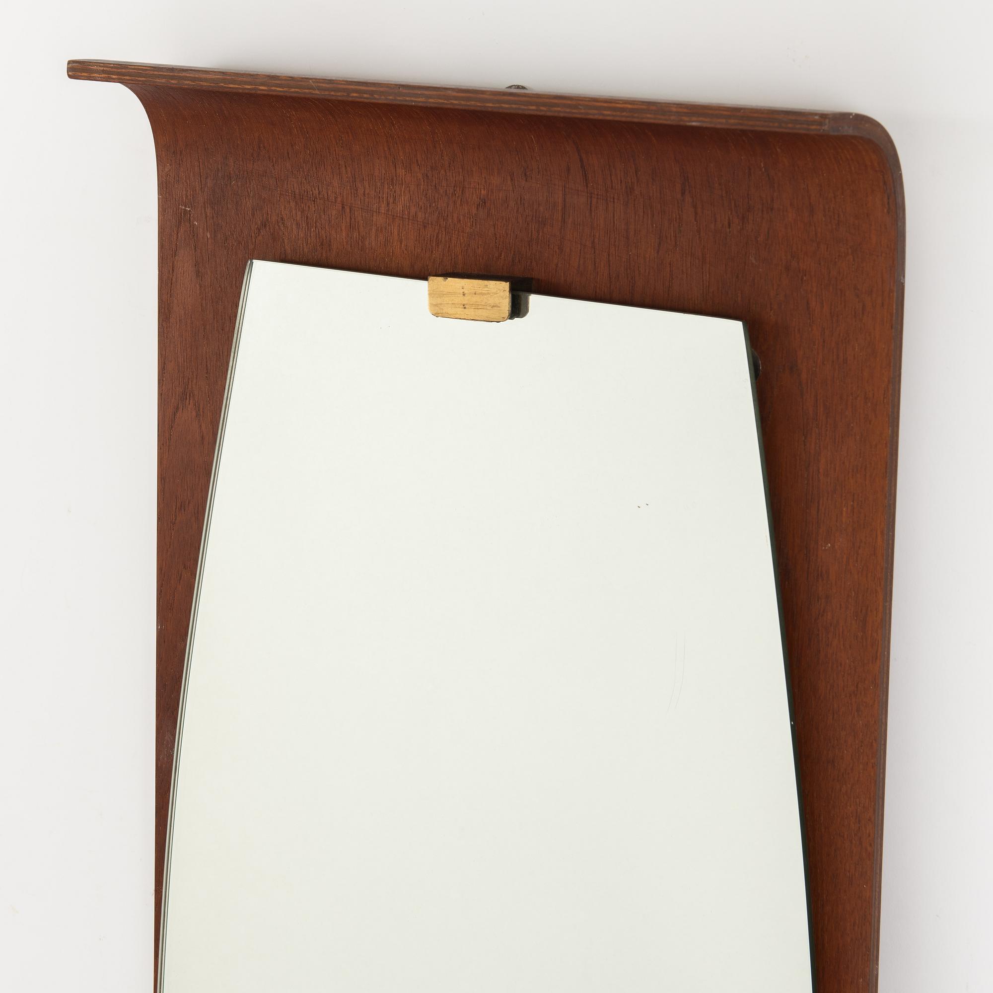A mirror, mid-20th Century.