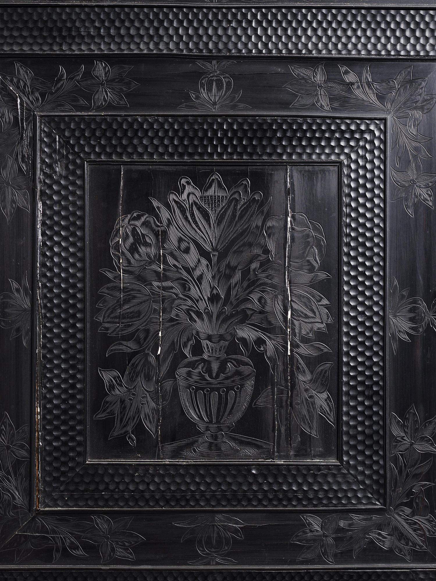 Det Bondeska Skåpet, sannolikt Paris, 1600- samt 1800-tal, Louis XIV och Louis XIV-stil.