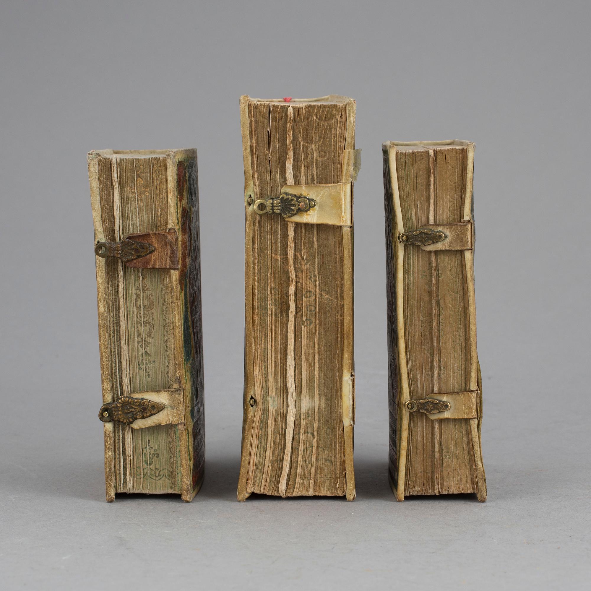 BRUDPSALMBÖCKER, 3 stycken, allmoge, 1800-talets första hälft.