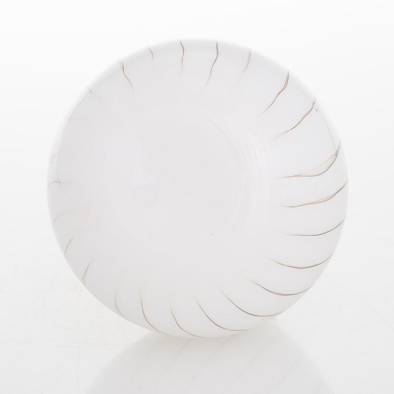 OIVA TOIKKA, a glass sculpture signed O. Toikka Nuutajärvi.
