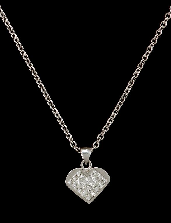 HÄNGSMYCKE, prinsesslipade diamanter, tot. ca 0.50 ct, i form av hjärta.