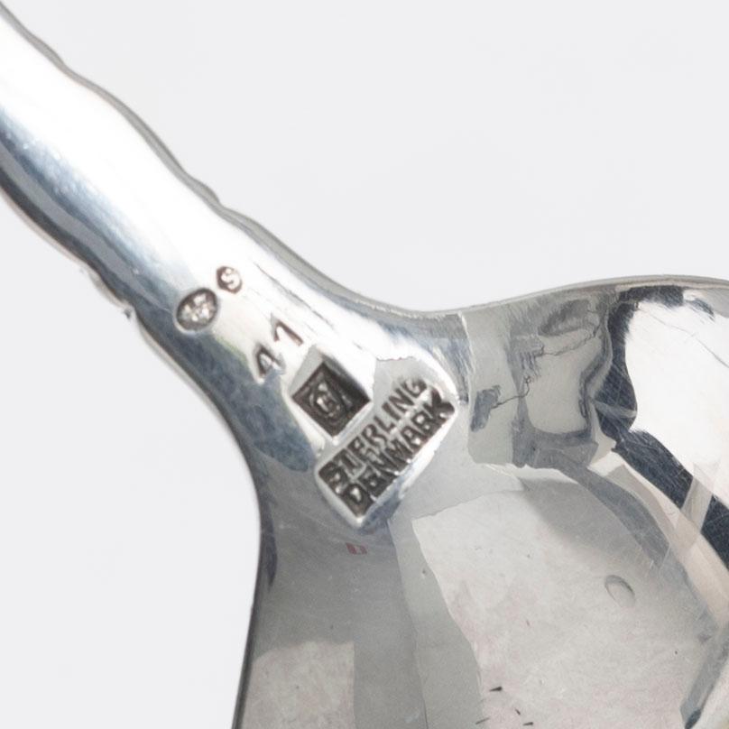 Georg Jensen, serveringssked, sterlingsilver, Danmark 1933-44.