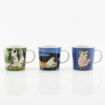 Cups 8 pcs and jar with lid Moomin characters/ Mumin Arabia Finland.