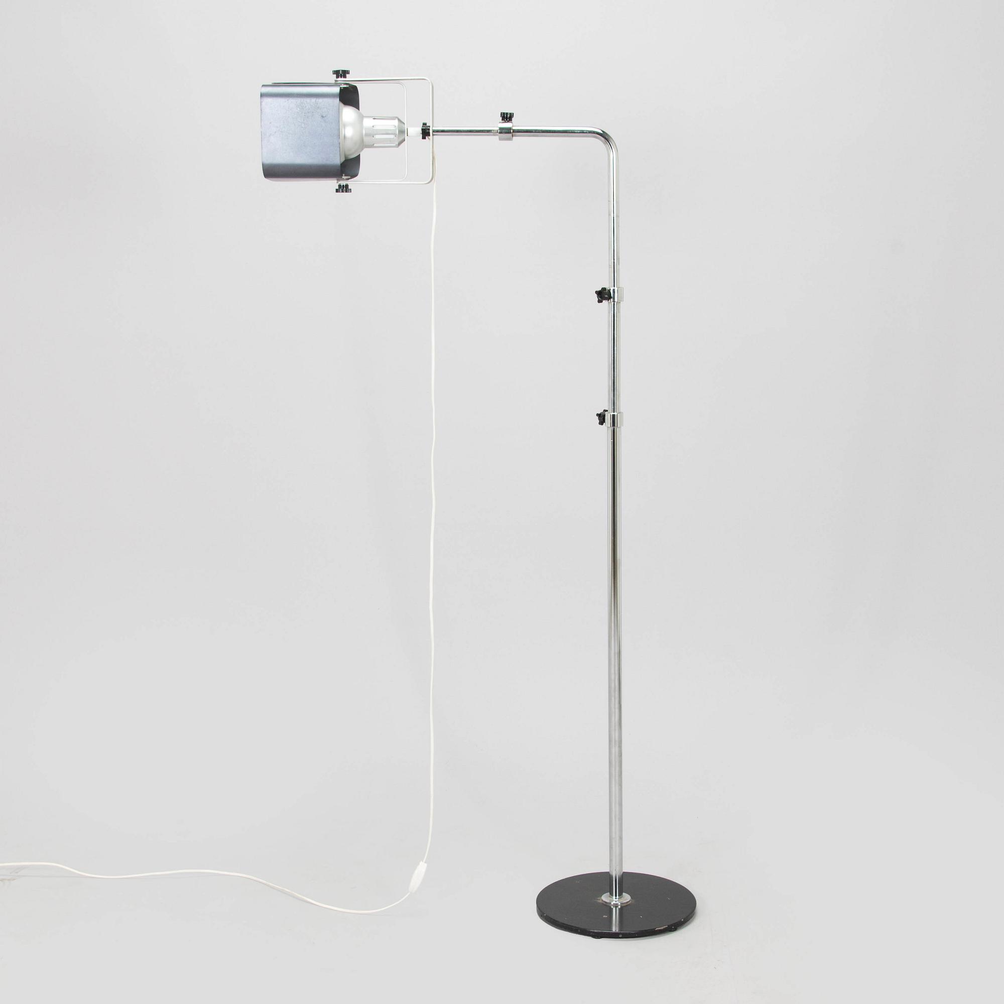 Yrjö Kukkapuro, lattiavalaisin, malli 100 G, Haimi, 1960-luku.