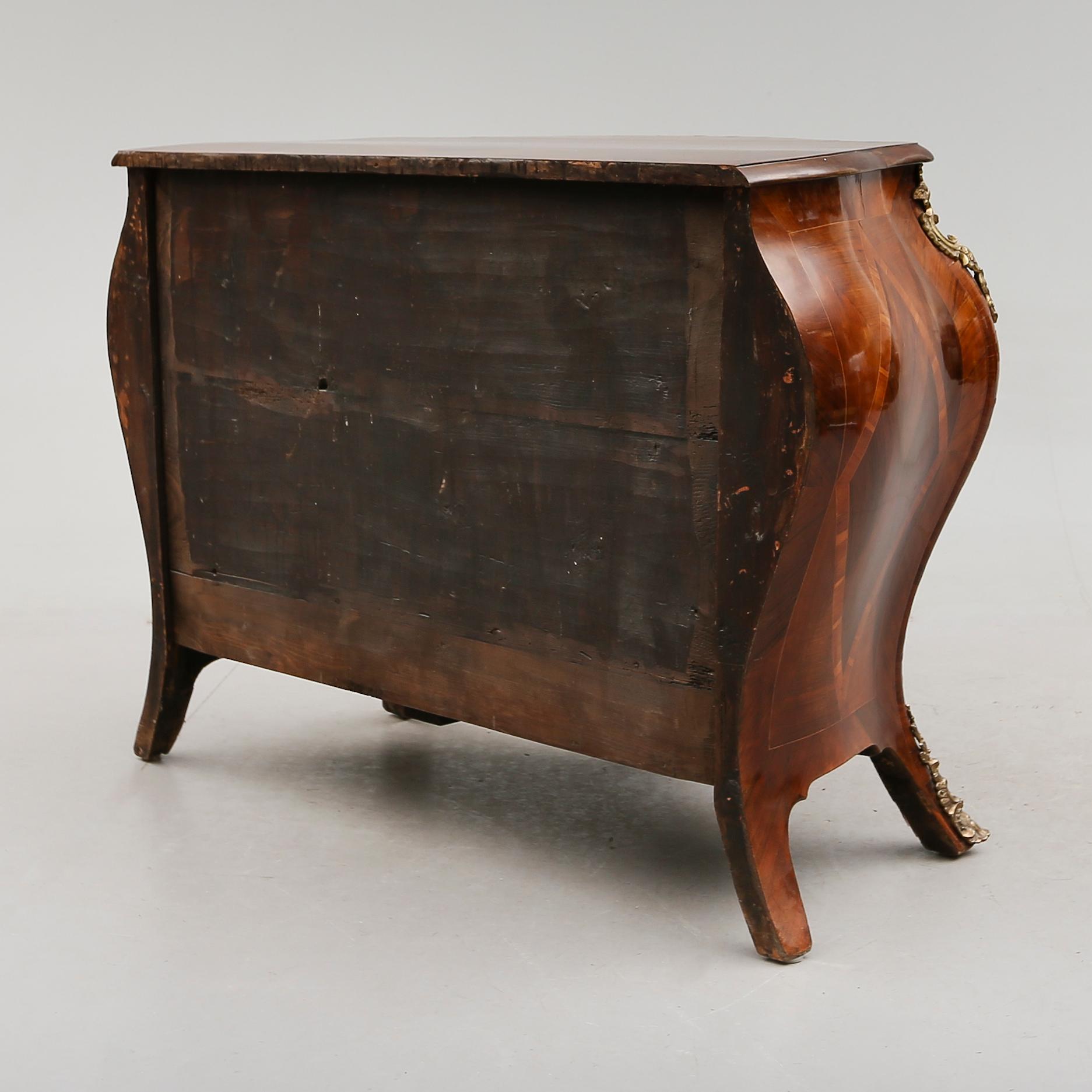 BYRÅ, rokoko, 1700-talets andra hälft.