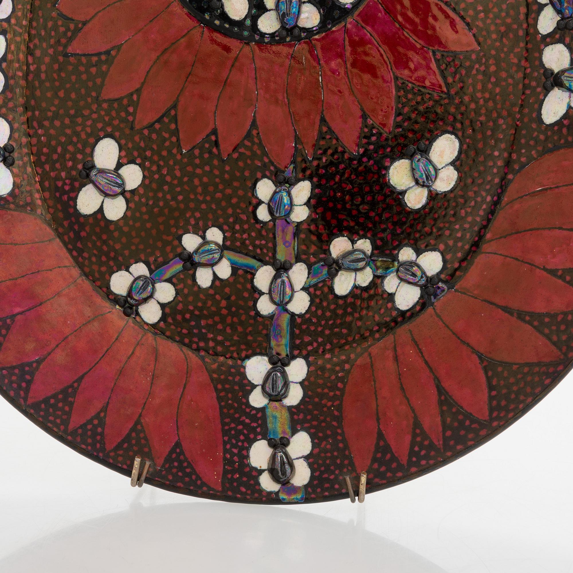 Birger Kaipiainen, dekorationsfat, stengods, signerat Kaipiainen Arabia Finland.