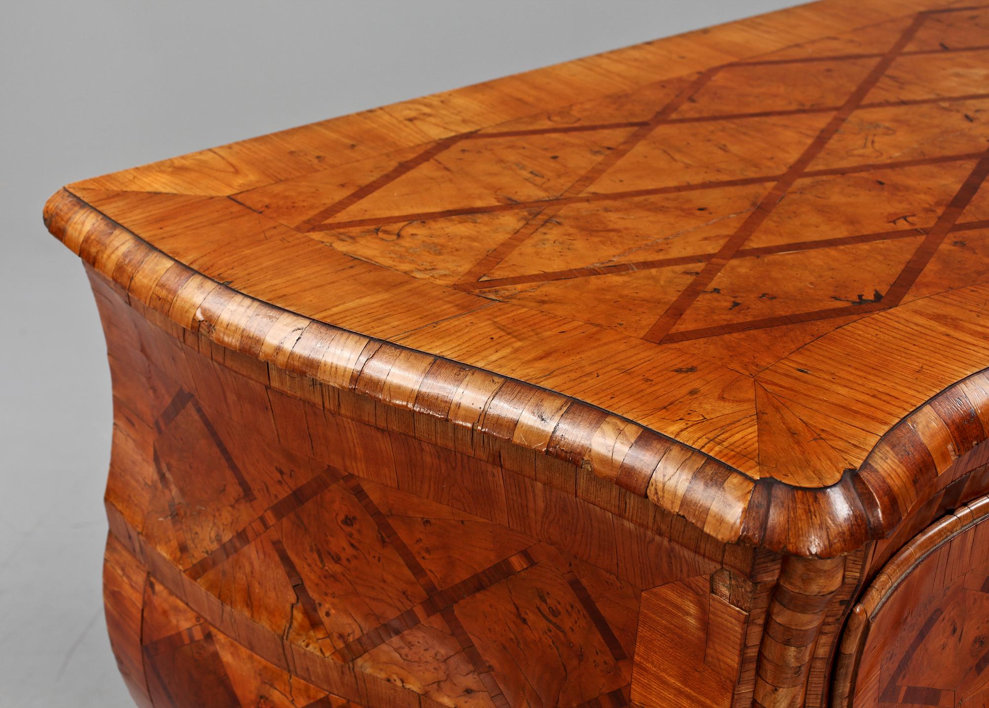 BYRÅ, rokoko, 1700-talets andra hälft.