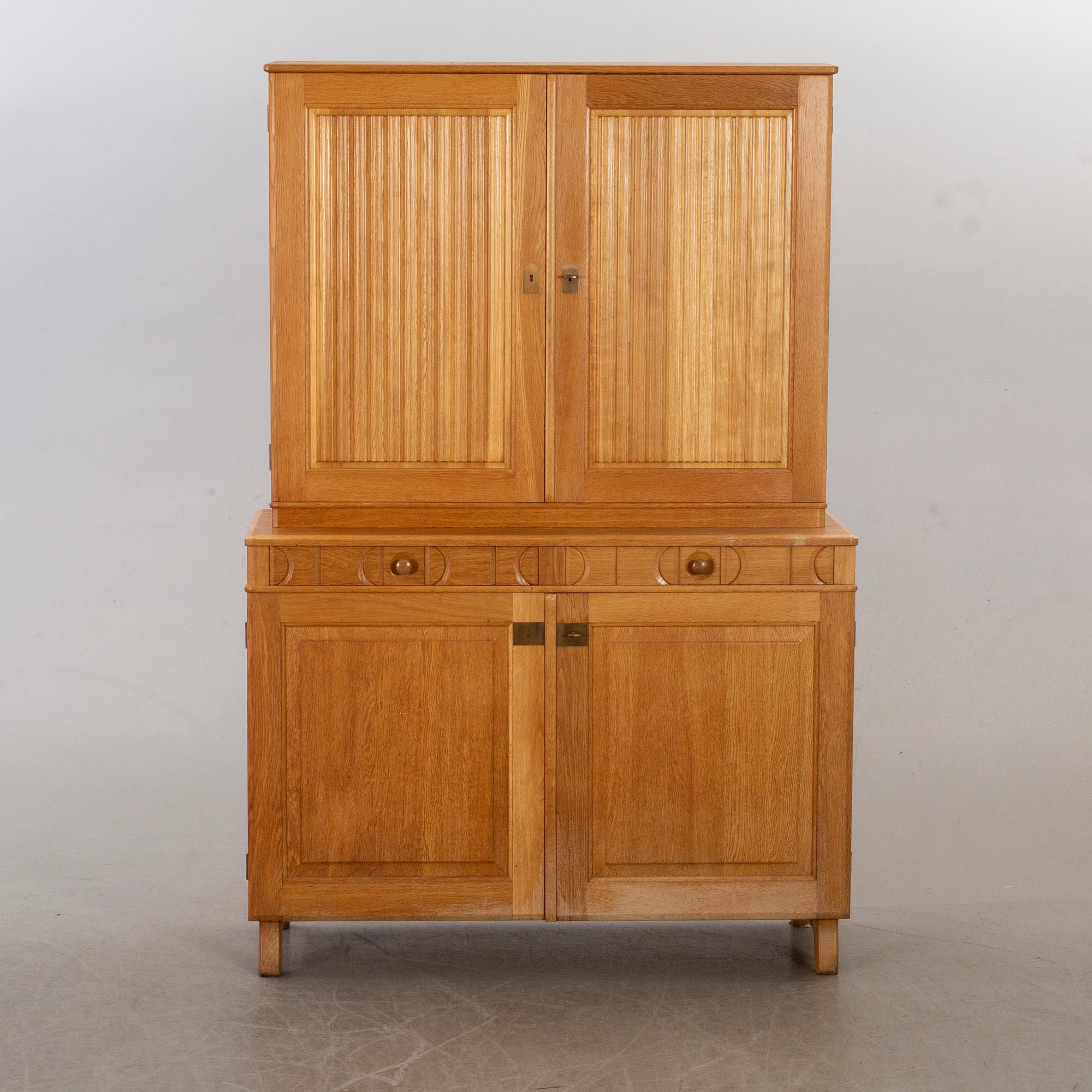 CARL MALMSTEN, skåp Calmare Nyckel.