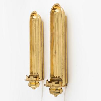 Lars Holmström, Arvika, a pair of wall lamps, 20th century.