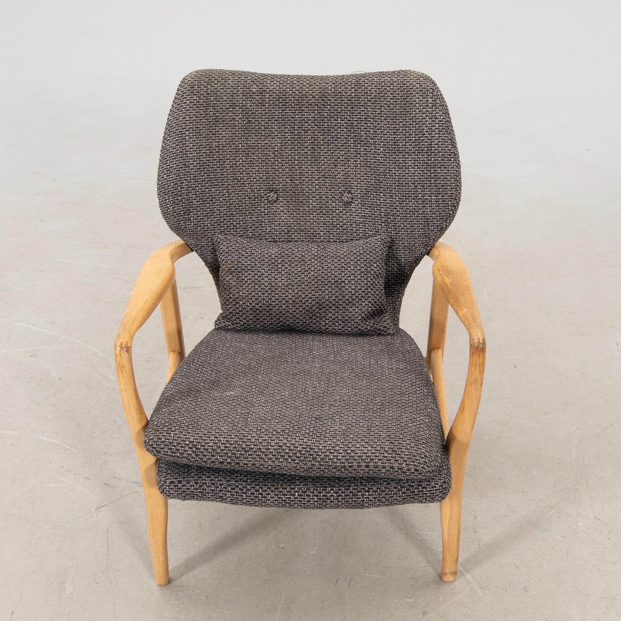 Armchair with armrests, modern manufacture.