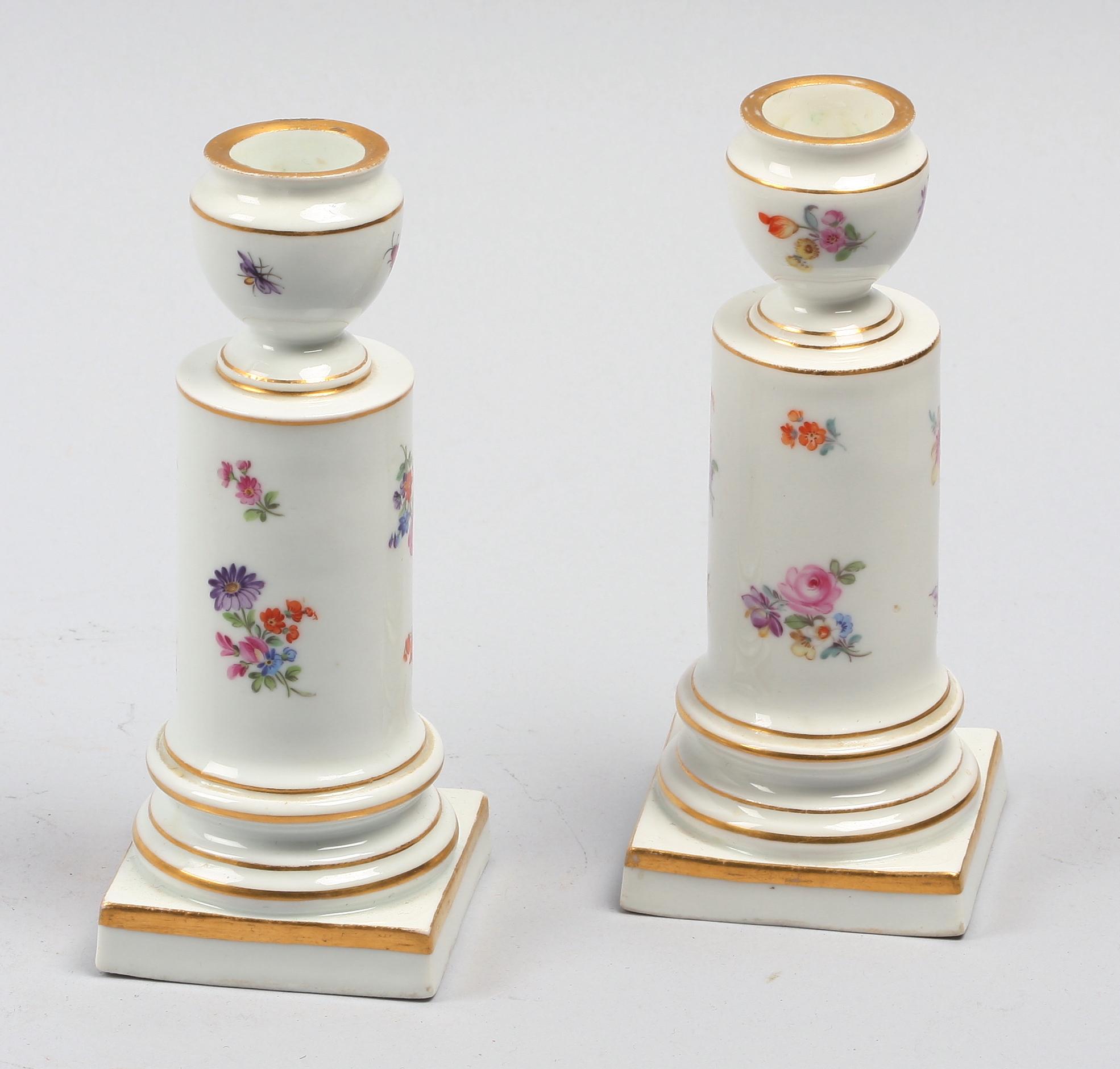LJUSSTAKAR, ett par, porslin, Meissen.