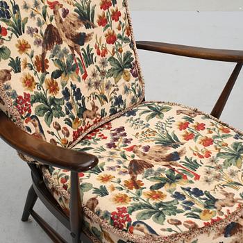 FÅTÖLJER, 2 st, Lucian Ercolani, Ercol, 1900-talets andra hälft.