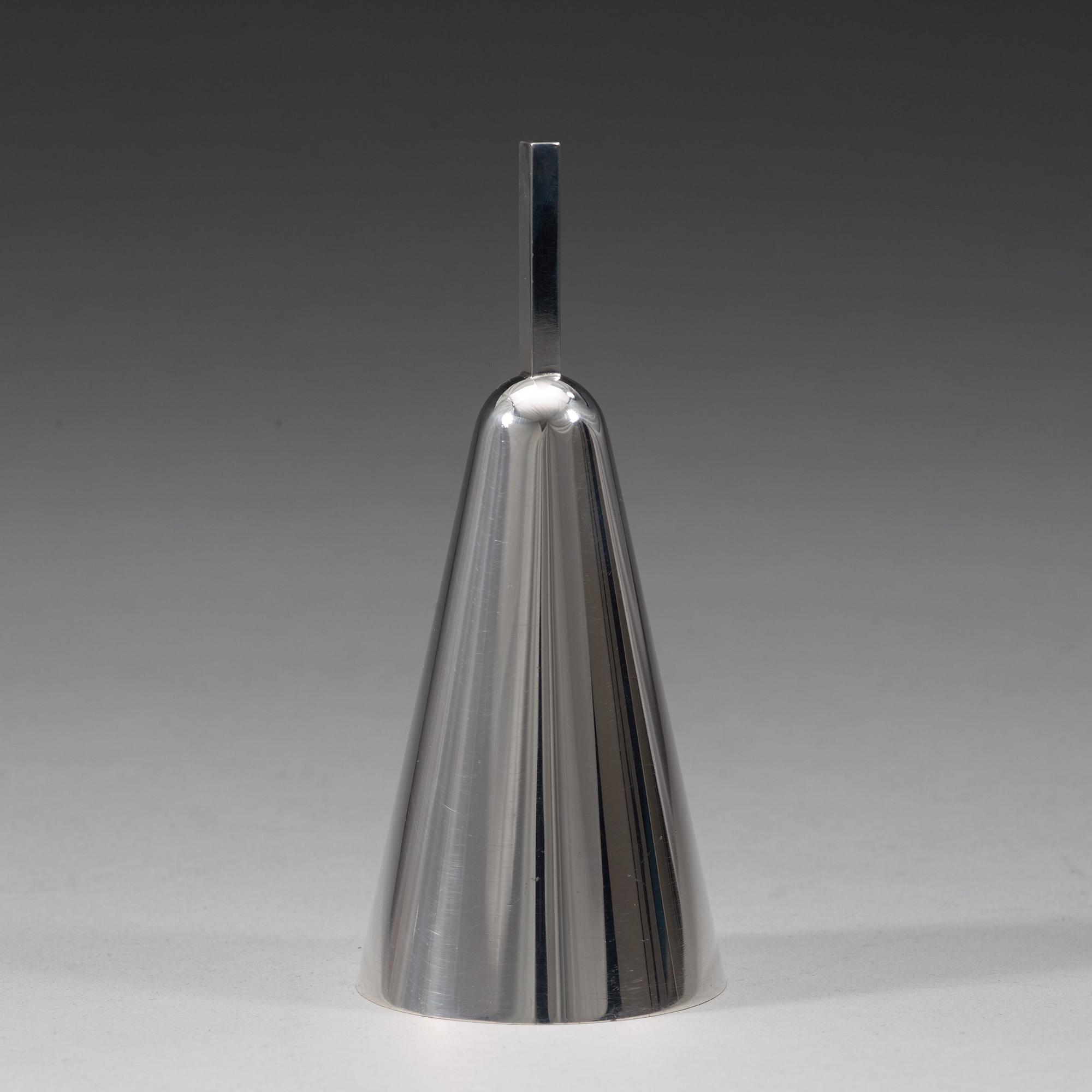 Wiwen Nilsson, bordspingla, Lund 1958, sterling.