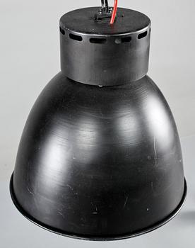 INDUSTRILAMPA, 1900-talets andra hälft. Höjd ca 50 cm.