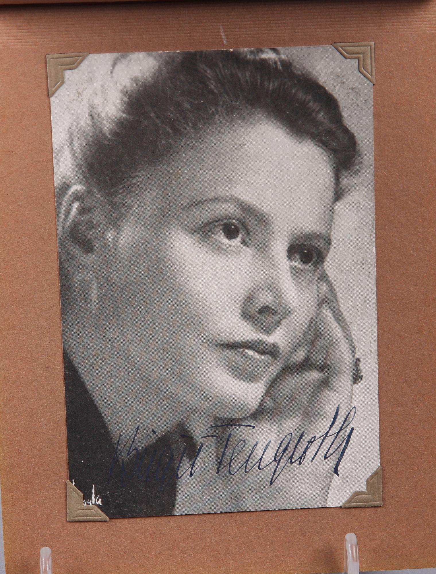 AUTOGRAFALBUM, svenska skådespelerskor. 1940-tal.