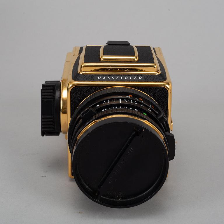 Hasselblad 500C/M Gold Exclusive, no. 0840.