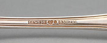 BESTICKSERVIS, 40 delar, modell "Gammal fransk", bland annat Kjellberg, Västerås, 1870. Vikt ca 1674g utan knivar.