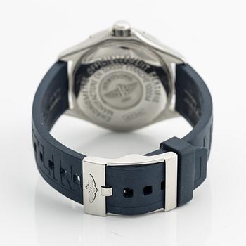 Breitling, SuperOcean, wristwatch, 41.5 mm.