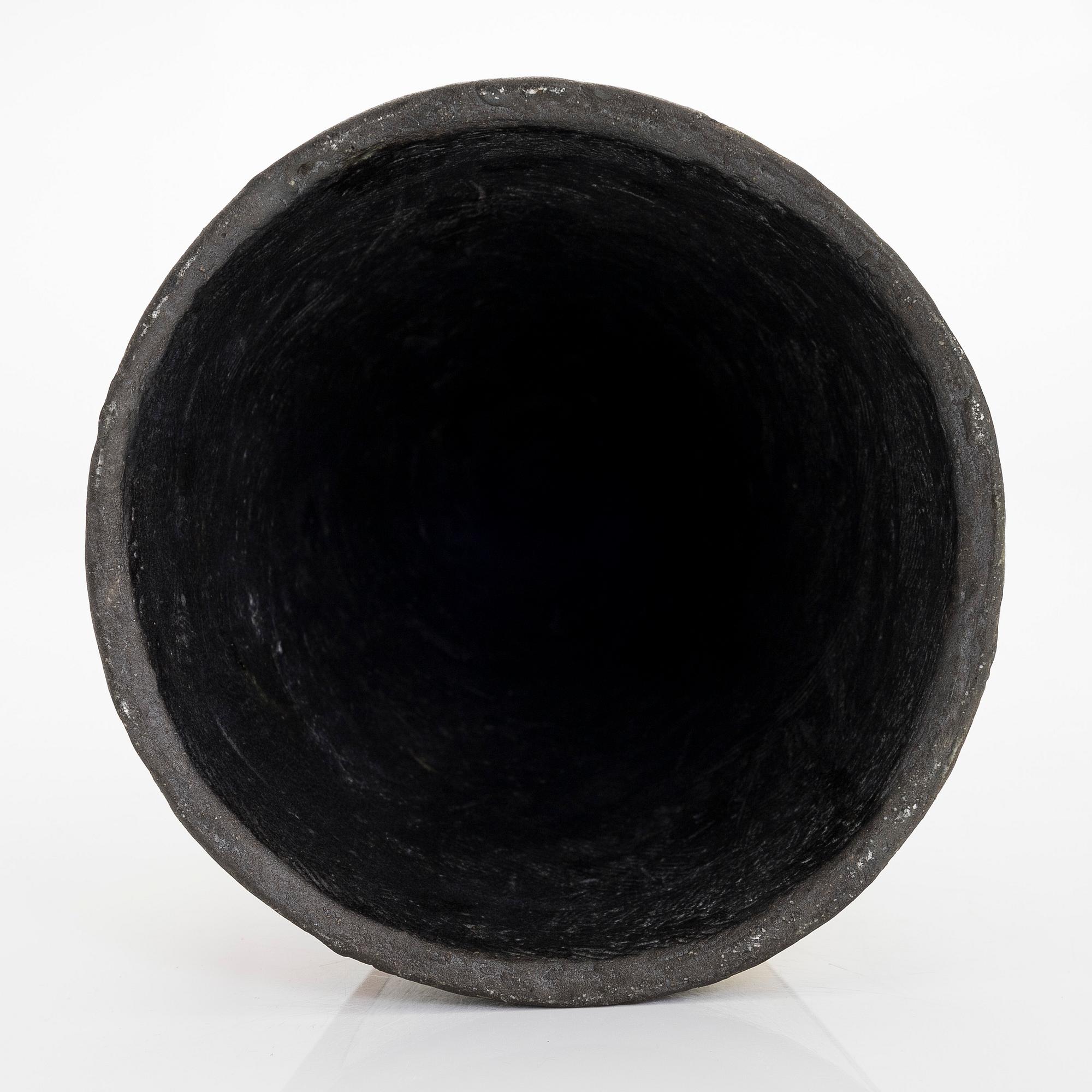 Inkeri Leivo, taide-esine, keramiikkaa, signeerattu Inkeri Leivo Arabia.