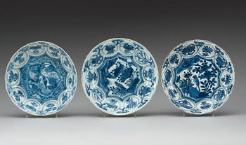 A set of six blue and white kraak dishes, Ming dynasty, Wanli (1572-1620).