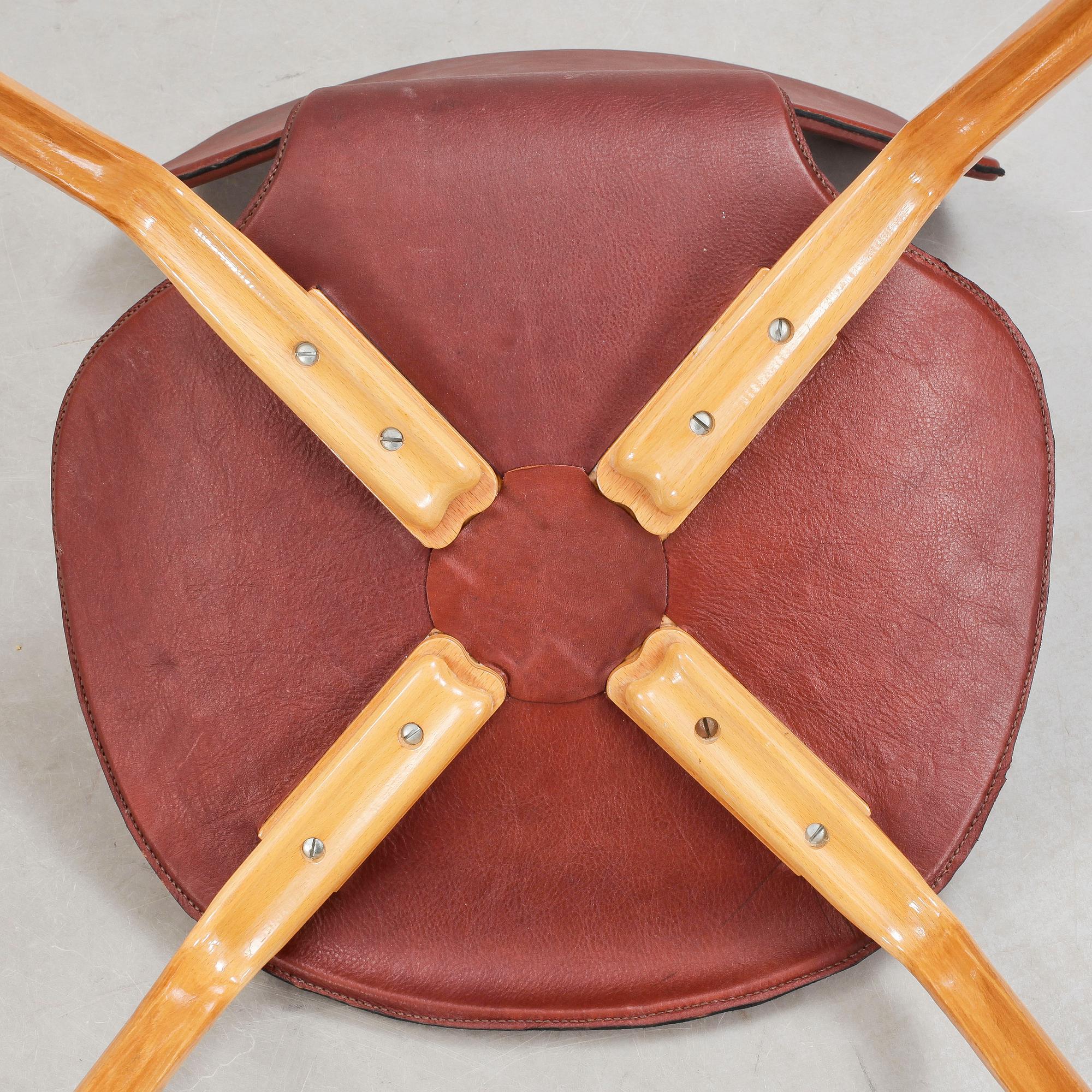 STOLAR, ett par, "Grand Prix", Arne Jacobsen, Fritz Hansen, Danmark.