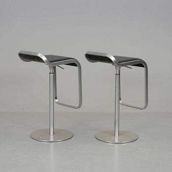 BARSTOLAR, ett par, "Lem", Shin & Tomoko Azumi, La Palma, Italien, 2000-tal.