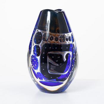 Edvin Öhrström, vas, glas, ariel, "Flickan och Duvan", Orrefors 1978.