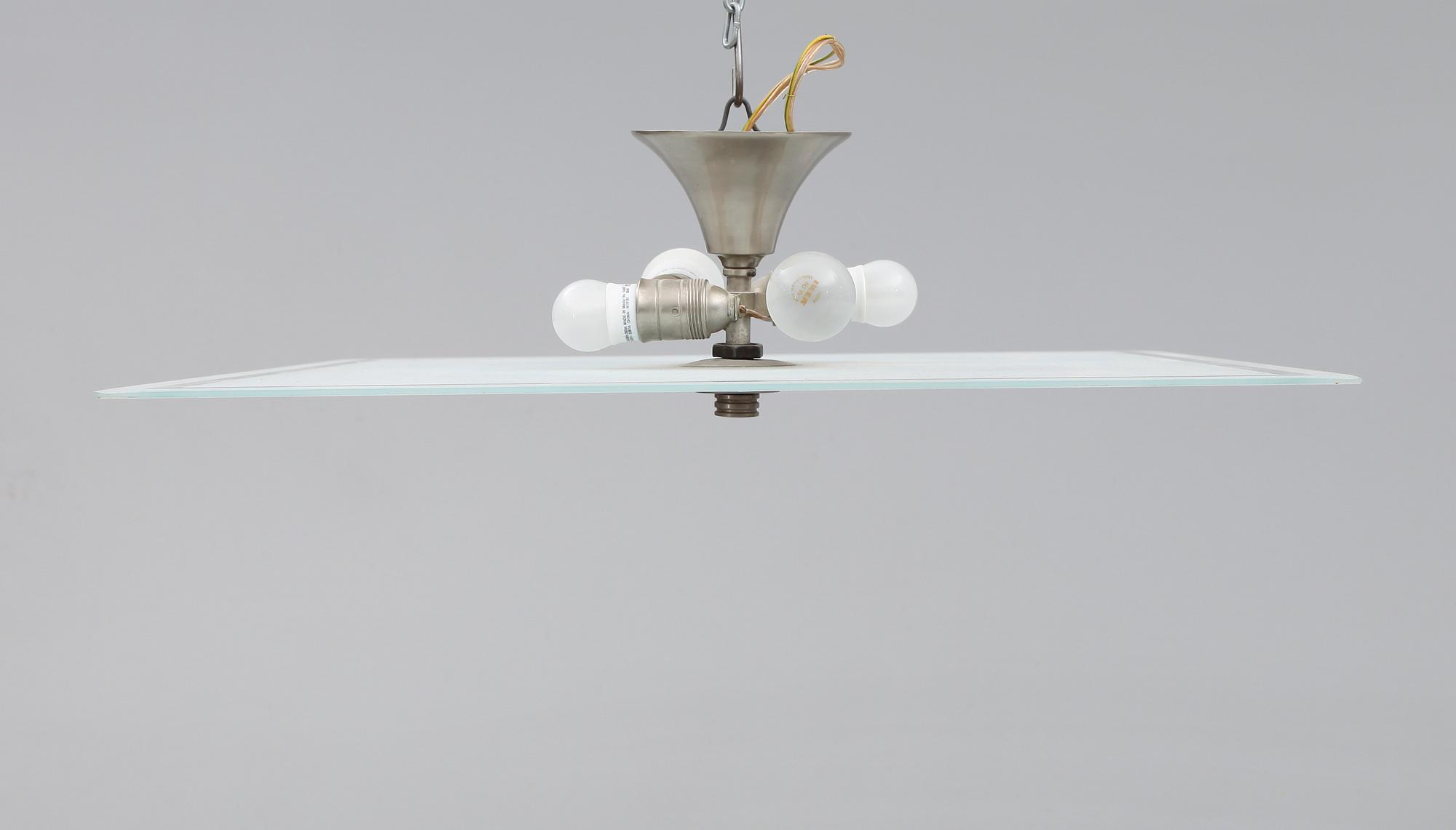 TAKPLAFOND, glas, sannolikt Orrefors, 1930-tal. Höjd ca 15 cm.