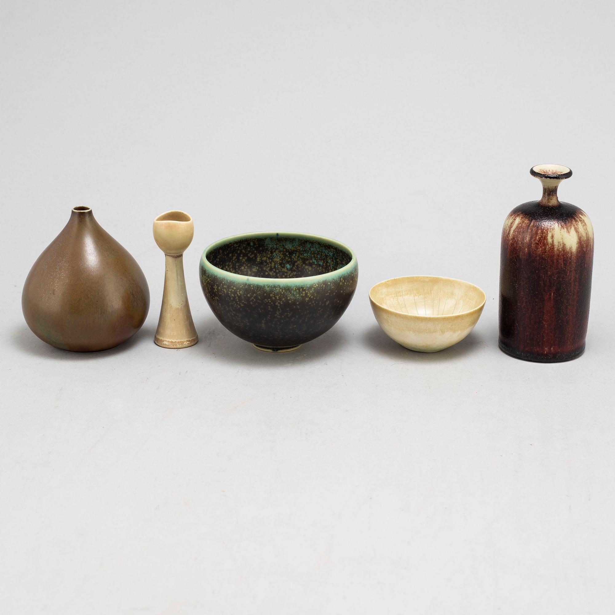 VASES AND BOWLS, ceramics, 1950s and later.